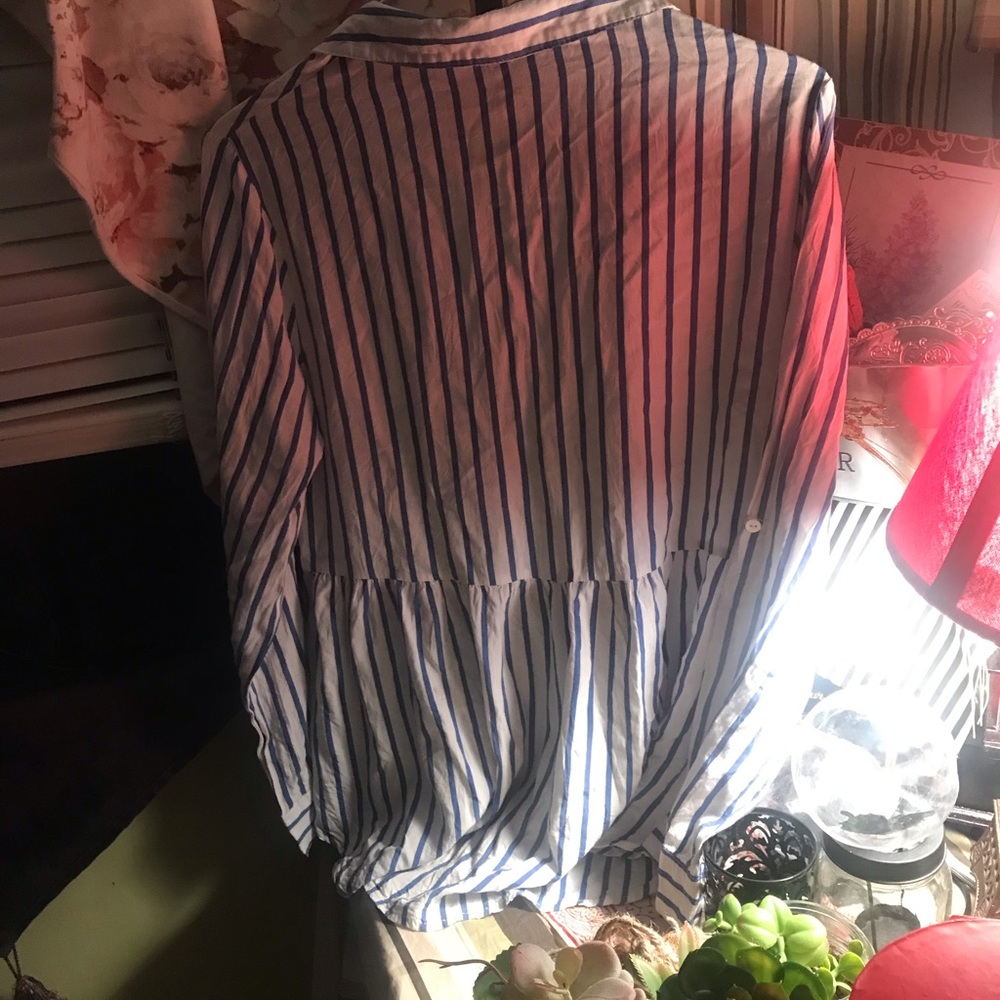 Striped button down blouse - Picture 7 of 8